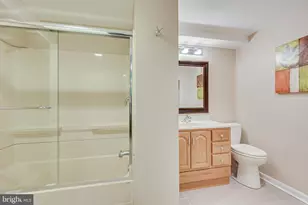 35 Stonewall Cir, Princeton, NJ 08540 - Photo 40