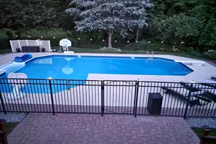 18 Annie Ln, Robbinsville Township, NJ 08691 - Photo 4
