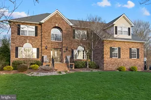 18 Annie Ln, Robbinsville Township, NJ 08691 - Photo 2