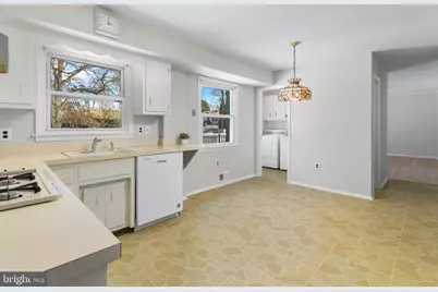 504 Paxson Avenue, Hamilton Township, NJ 08619 - Photo 16