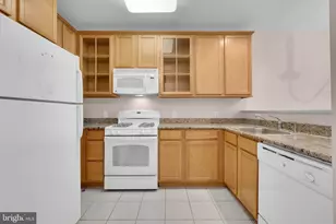 1317 Colts Cir, Lawrenceville, NJ 08648 - Photo 6