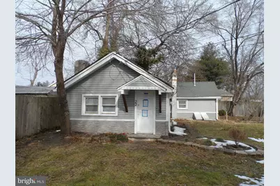 22 E Taylor Avenue, Hamilton Township, NJ 08610 - Photo 1