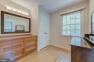 4 Guilford Ct, Princeton Junction, NJ 08550 - Photo 38