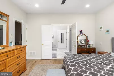 32 Sparrow Drive, Hamilton Township, NJ 08690 - Photo 16