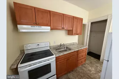 713 W State Street, Trenton, NJ 08618 - Photo 4