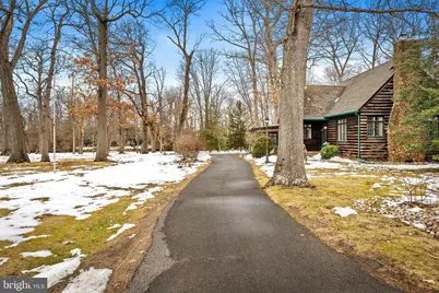 181 E Ward Street, Hightstown, NJ 08520 - Photo 2