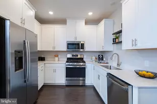 158 Leona Stewart Ln, Pennington, NJ 08534 - Photo 10
