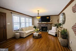 96 Lakedale Dr, Lawrenceville, NJ 08648 - Photo 4