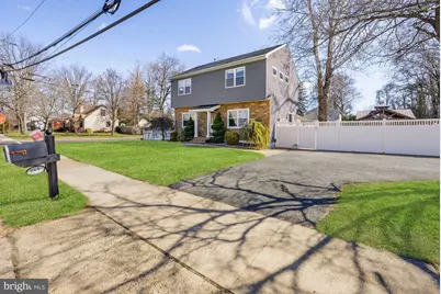 244 Manor Boulevard, Hamilton Township, NJ 08620 - Photo 2