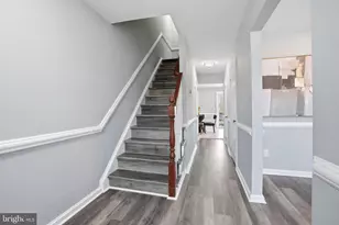 607 Greenwich Ct, Hightstown, NJ 08520 - Photo 2