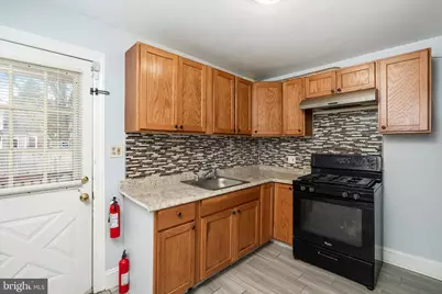 81 Elizabeth Avenue, Hamilton Township, NJ 08610 - Photo 6