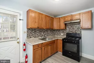 81 Elizabeth Ave, Hamilton Township, NJ 08610 - Photo 6