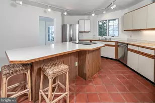 30 Baldwin St, Pennington, NJ 08534 - Photo 22