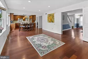 43 Saratoga Dr, West Windsor Township, NJ 08550 - Photo 14