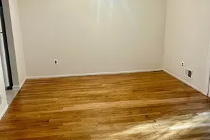 74 Tynemouth Ct, Robbinsville, NJ 08691 - Photo 4