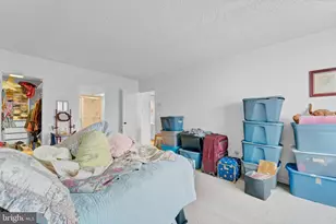 860 Lower Ferry Rd, Ewing Township, NJ 08628 - Photo 16