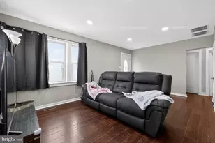 1262 S Olden Ave, Hamilton Township, NJ 08610 - Photo 2