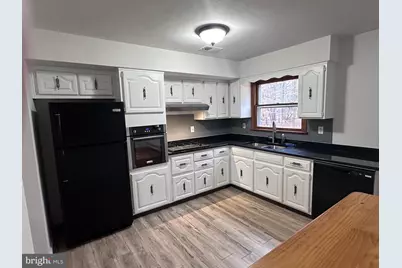 60 Broad Ave, Ewing Township, NJ 08638 - Photo 2
