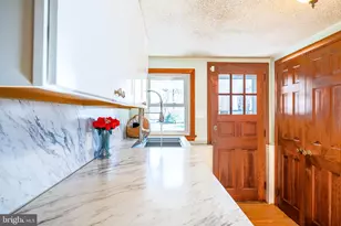 504 Leuckel Ave, Hamilton Township, NJ 08619 - Photo 10