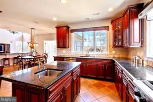 9 Hallett Dr, Pennington, NJ 08534 - Photo 32
