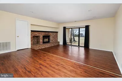 51 Drewes, Lawrence Township, NJ 08648 - Photo 6