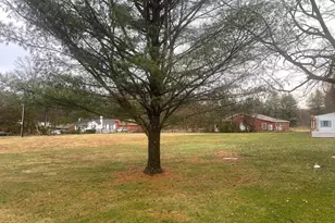 57 Diverty Rd, Pennington, NJ 08534 - Photo 4