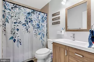 531 Nettleton Dr, Hightstown, NJ 08520 - Photo 12