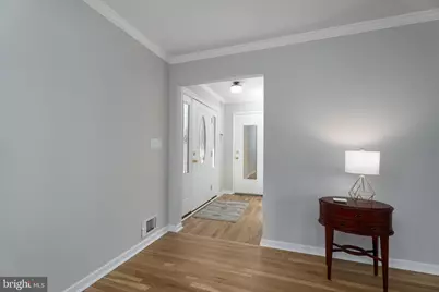 174 Hickory Corner Road, Hightstown, NJ 08520 - Photo 4