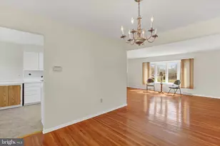 18 Lawnside Dr, Lawrence Township, NJ 08648 - Photo 8