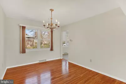 18 Lawnside Drive, Lawrence Township, NJ 08648 - Photo 6