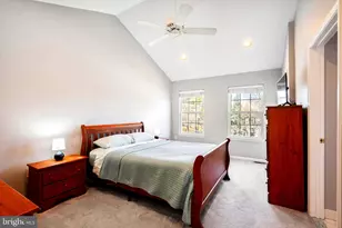 23 Voorhees Ct, Pennington, NJ 08534 - Photo 20