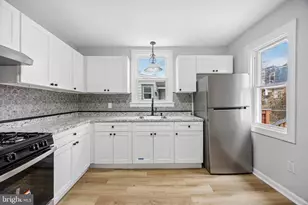 42 Laurel Ave, Trenton, NJ 08618 - Photo 6