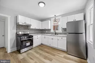 42 Laurel Ave, Trenton, NJ 08618 - Photo 4