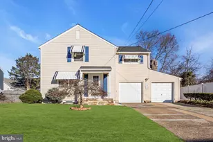 2911 Mercer Quaker Bridge, Hamilton Township, NJ 08619 - Photo 2