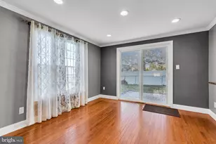 2911 Mercer Quaker Bridge, Hamilton Township, NJ 08619 - Photo 16