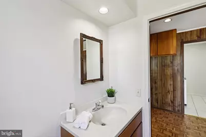 8 Woodbury Lane, Lawrenceville, NJ 08648 - Photo 18