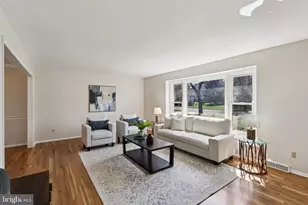 8 Woodbury Ln, Lawrenceville, NJ 08648 - Photo 8
