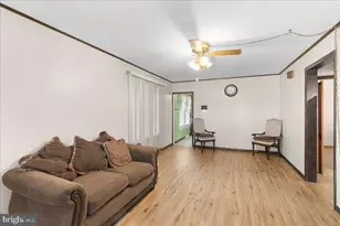 21 Buttonwood Dr, Ewing Township, NJ 08638 - Photo 4