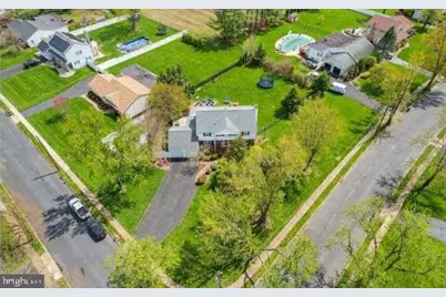 2 Wickham Lane, East Windsor Township, NJ 08520 - Photo 2