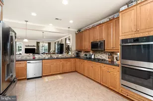 118 Monte Carlo Dr, Hamilton Township, NJ 08691 - Photo 6