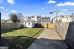 825 Lyndale Ave, Trenton, NJ 08629 - Photo 36