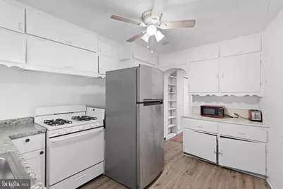 433 S Logan Avenue, Trenton, NJ 08629 - Photo 6