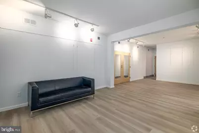 219 E Hanover #201, Trenton, NJ 08608 - Photo 8