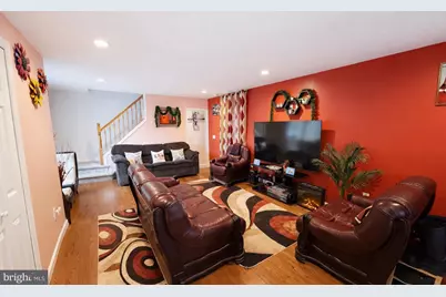 1045 Quinton Avenue, Trenton, NJ 08629 - Photo 2