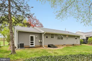 31 Gainsboro, Lawrenceville, NJ 08648 - Photo 34