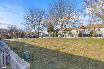 39 Banbury Court, Robbinsville, NJ 08691 - Photo 32