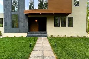 114 Lambert Dr, Princeton, NJ 08540 - Photo 4