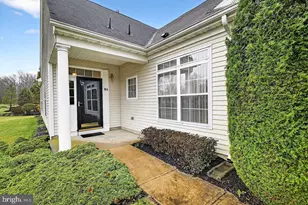 164 Tunicflower Ln, Princeton Junction, NJ 08550 - Photo 4