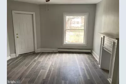 915 Edgewood Avenue, Trenton, NJ 08618 - Photo 2