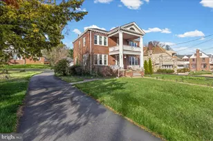 218 Sanhican Dr, Trenton, NJ 08618 - Photo 2